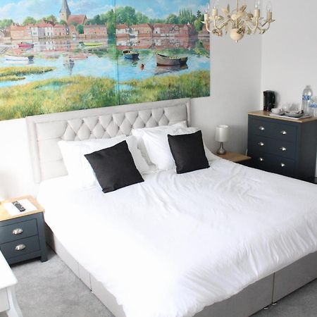 Bed and Breakfast Westleigh House Fishbourne  Esterno foto