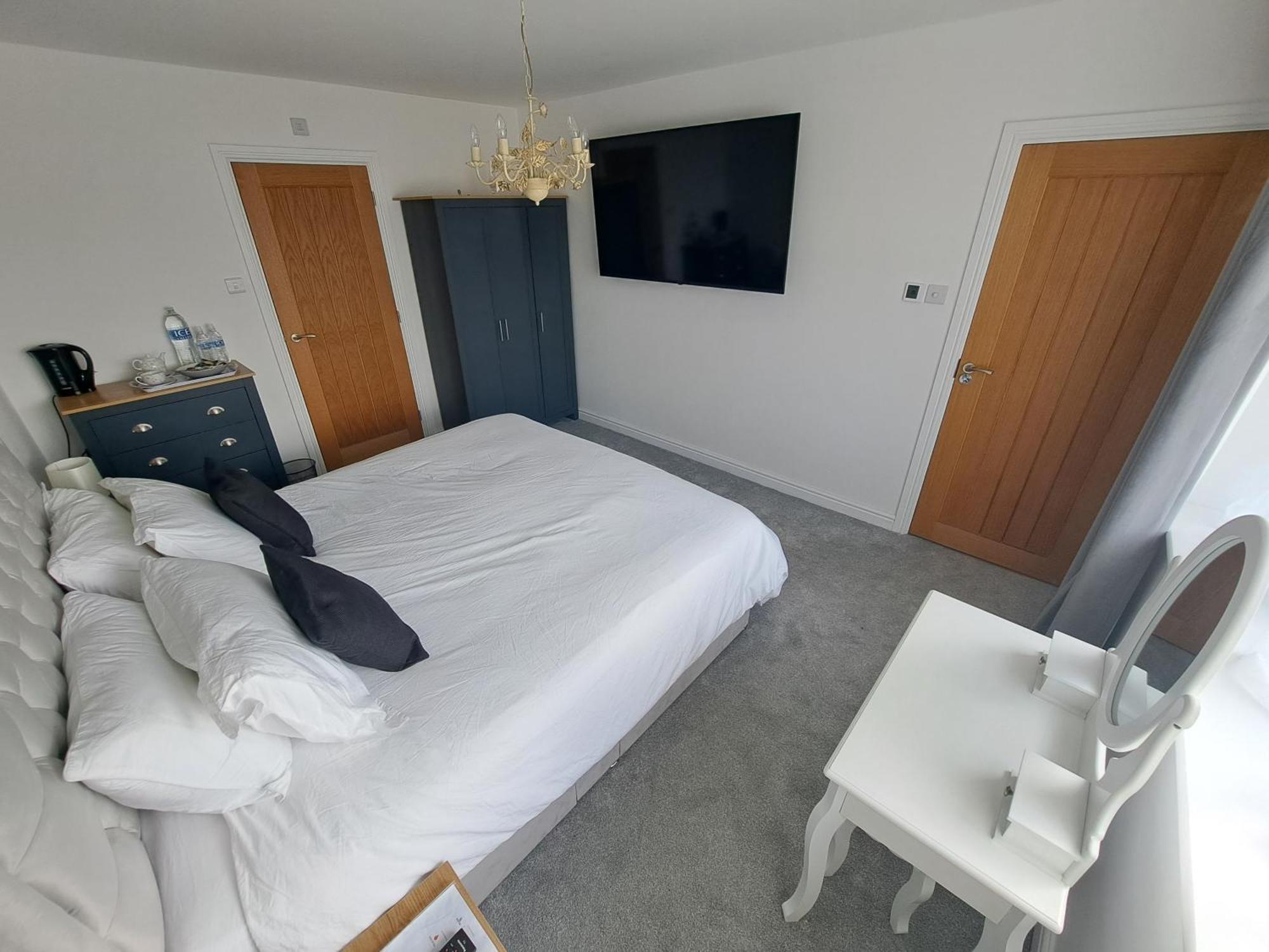Bed and Breakfast Westleigh House Fishbourne  Esterno foto